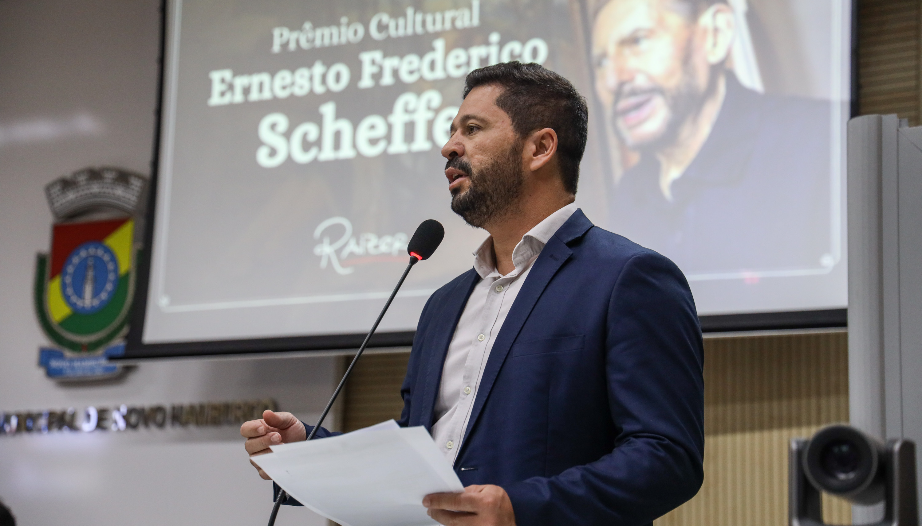 Vereadores aprovam criação de prêmio para profissionais da cultura