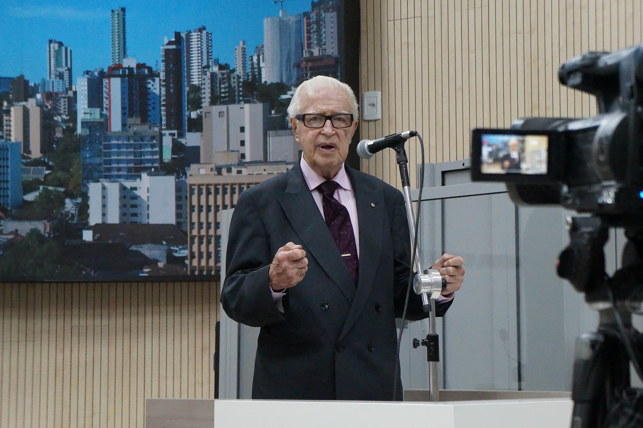 Vereadores aprovam criação de prêmio para profissionais do direito