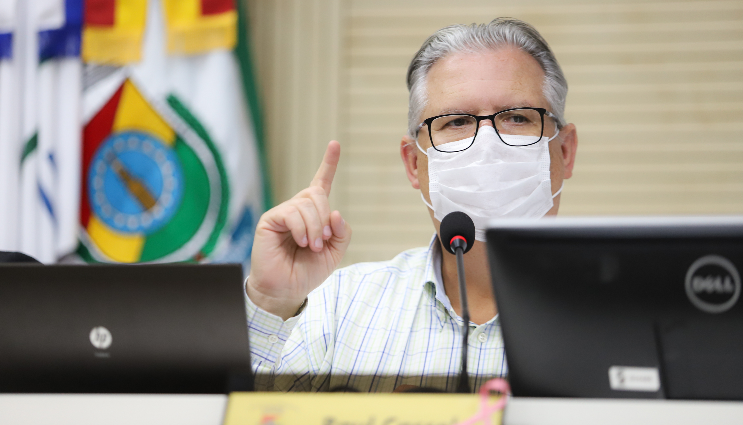 Vereadores aprovam divulgação de serviços essenciais gratuitos em agências bancárias