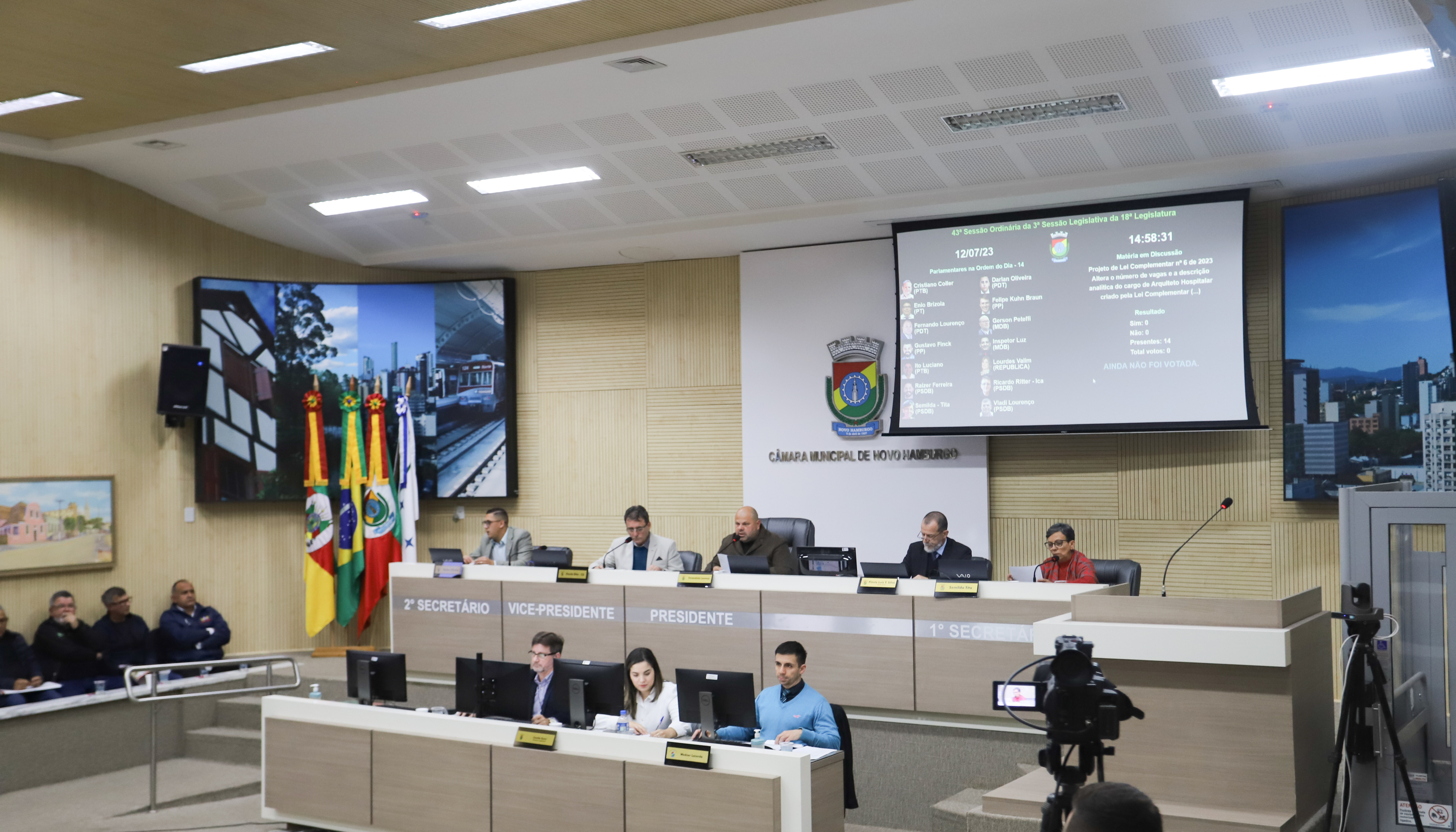 Vereadores aprovam nova vaga para o cargo de arquiteto hospitalar