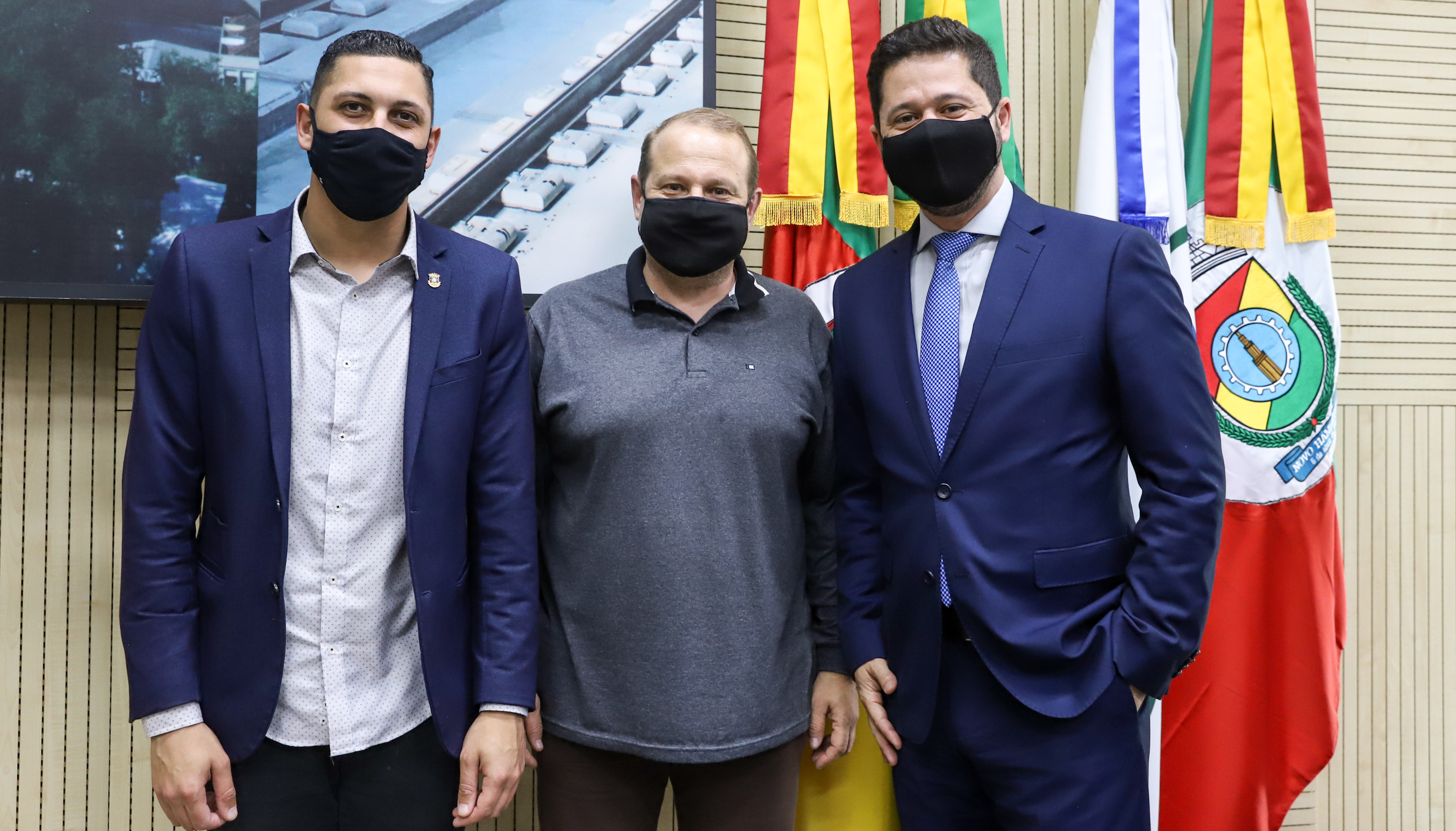 Vereadores aprovam semana de estímulo à adoção de animais