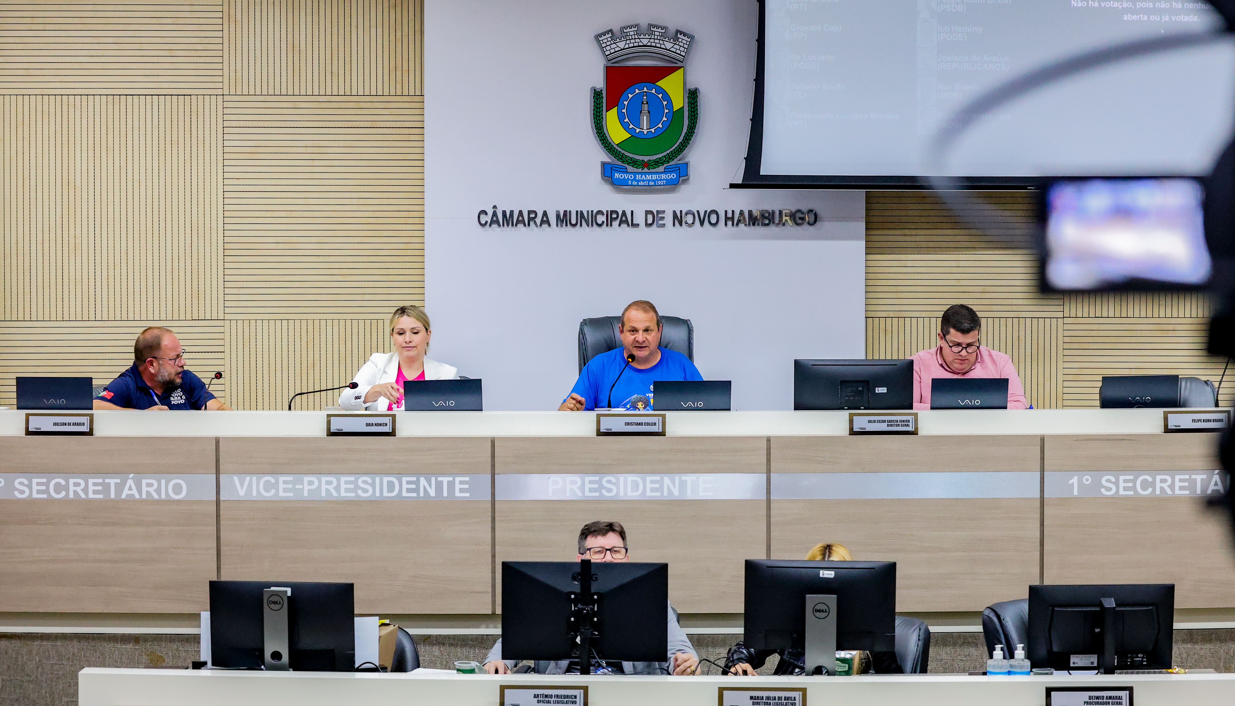 Vereadores aprovam venda de naming rights de espaços públicos e eventos