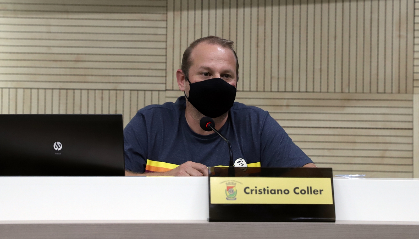 Vereadores pedem inclusão de profissionais da assistência social no grupo prioritário de vacinação