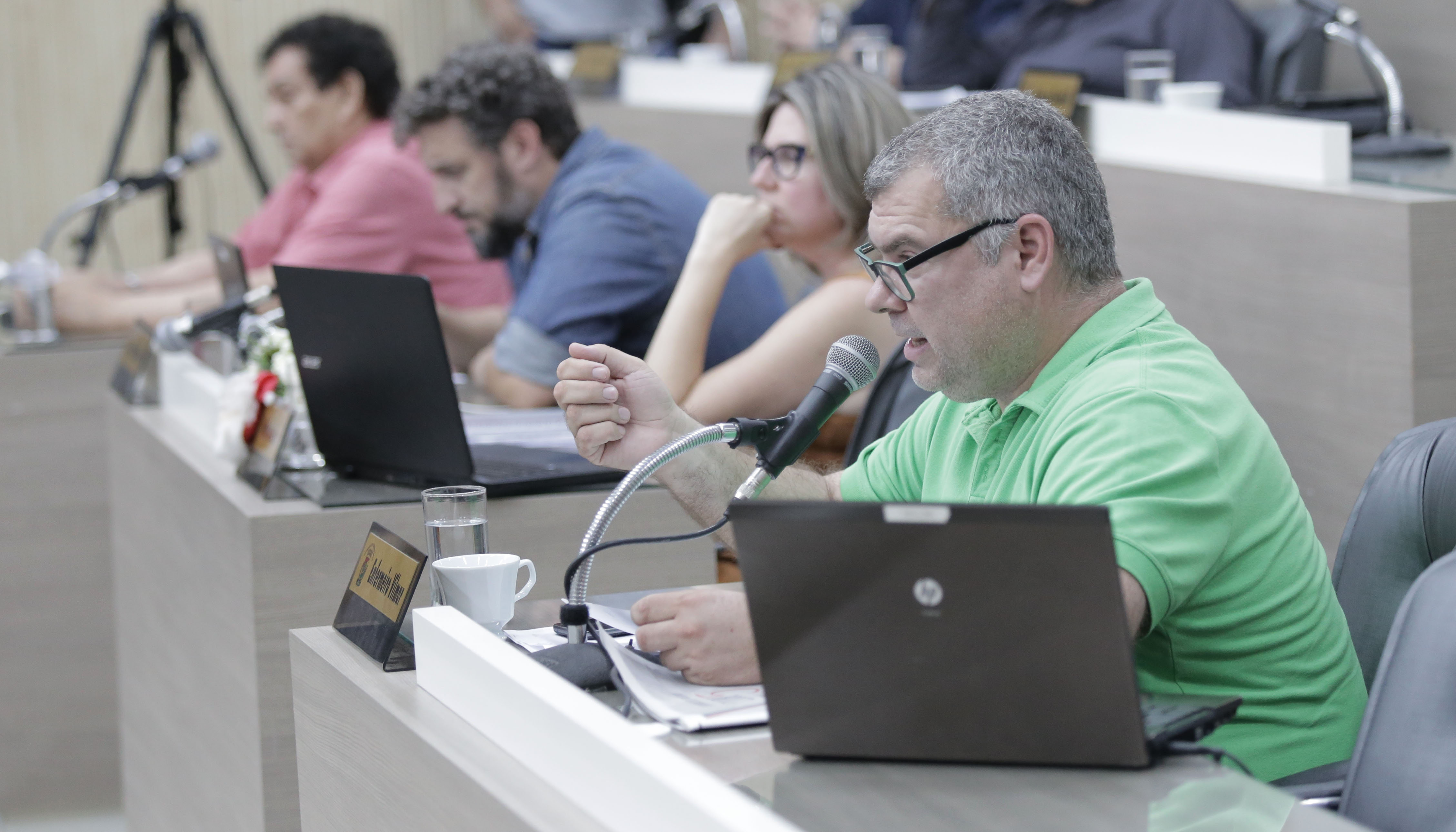 Vereadores pedem revisão de situação de emergência na Saúde do Município