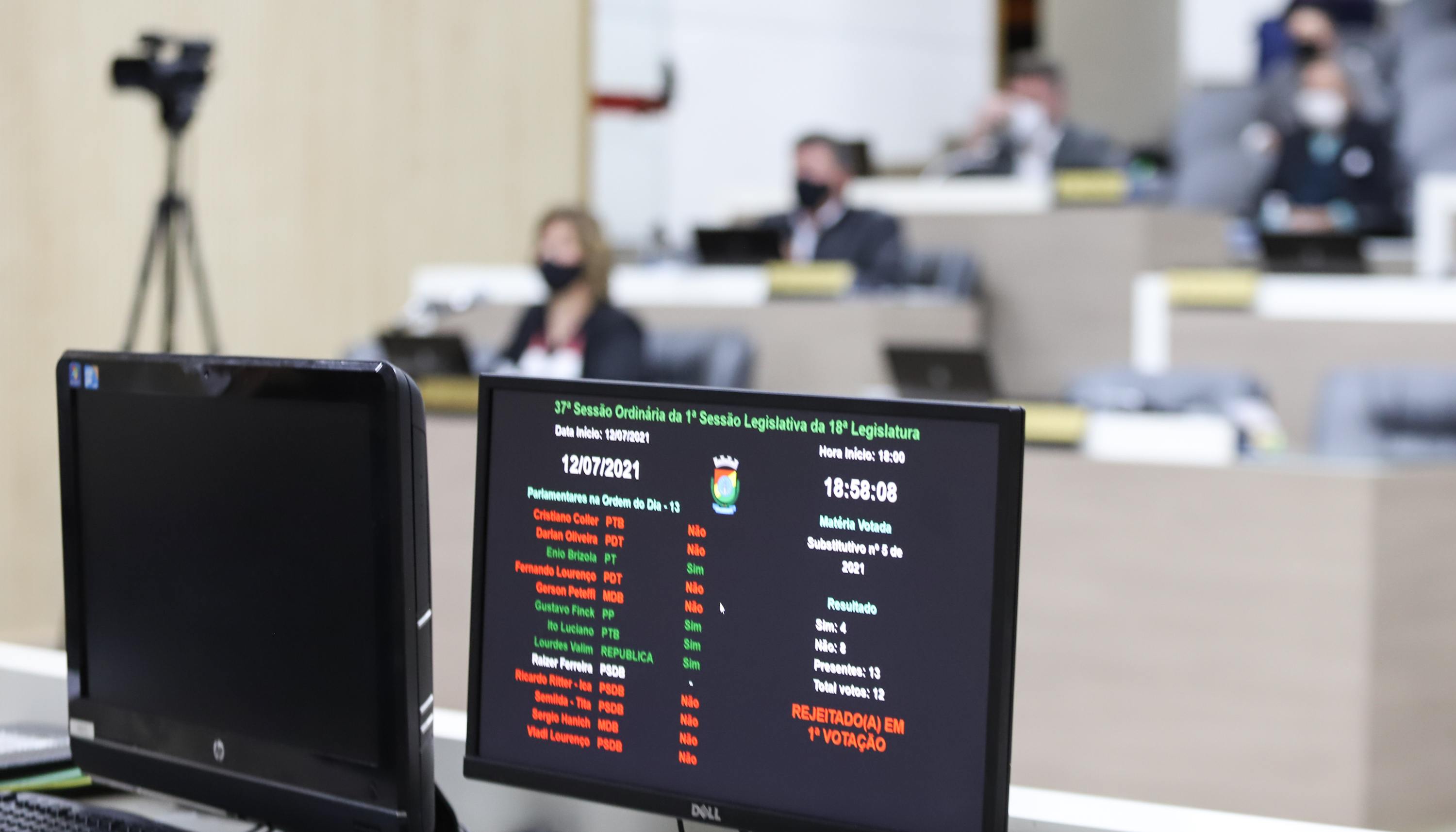 Vereadores rejeitam programa para adoção de placas informativas em Novo Hamburgo