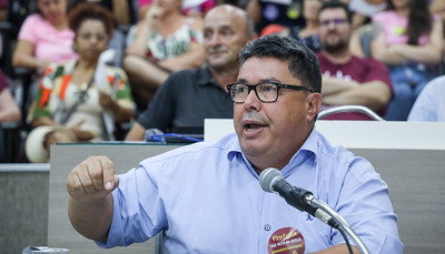 01/02/2023 - Vereador Brizola quer garantir cadeiras de rodas nas agências bancárias 