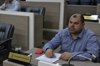 01/10/2019 - Fernando Lourenço demanda consertos de infiltrações no bairro Canudos