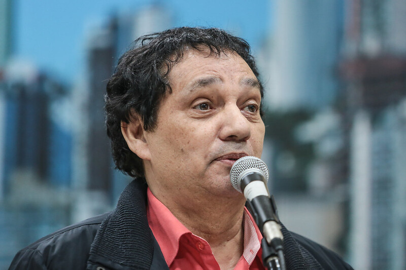 01/11/2019 - Inspetor Luz solicita revitalização da faixa de segurança na esquina da rua Joaquim Nabuco com a rua Pelotas