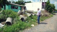 02/03/2018 - Vereador Nor Boeno visita rua onde moradores não têm água, esgoto e calçamento no bairro Roselândia