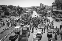 02/05/2017 – Gabinete: Brizola vai às ruas e apoia manifestantes na greve geral