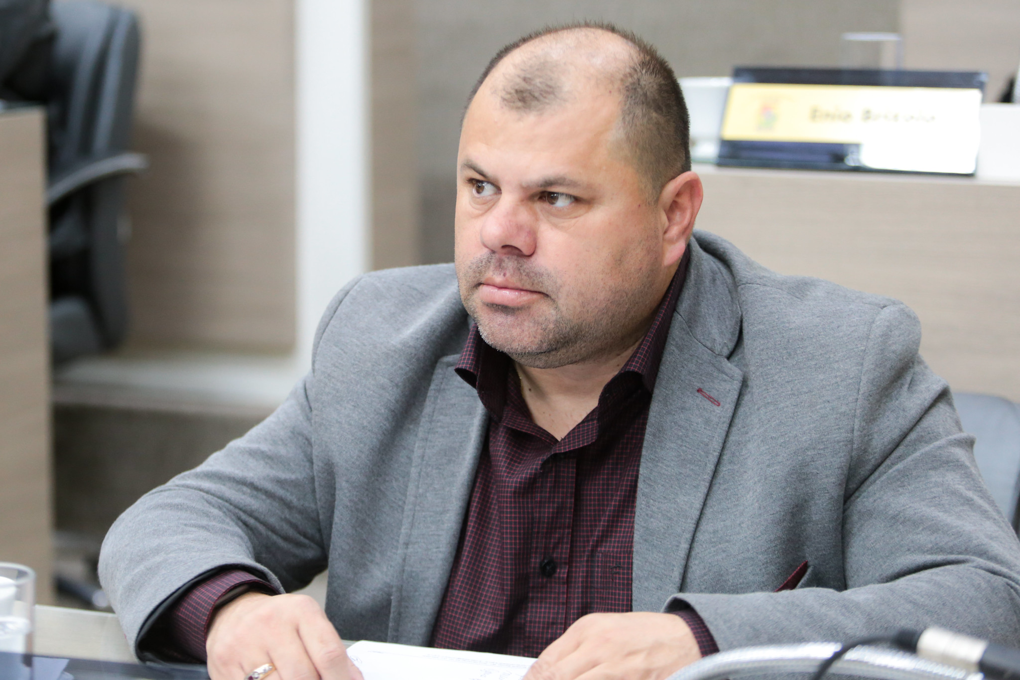 02/10/2019 - Fernando Lourenço demanda conserto de boca de lobo na rua Evaldo Luiz de Souza