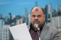 02/10/2019 - Fernando Lourenço encaminhou 14 pedidos de providências durante a semana