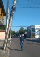 03/05/2019 - Vereador Nor Boeno protocola pedido de substituição de poste junto à RGE