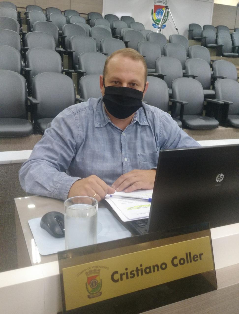 03/06/2020 - Vereador Cristiano Coller encaminha solicitação de limpeza de terreno no bairro Santo Afonso