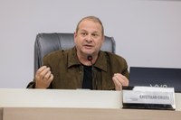 03/07/2025 - Cristiano Coller solicita pavimentação urgente na rua Argentina