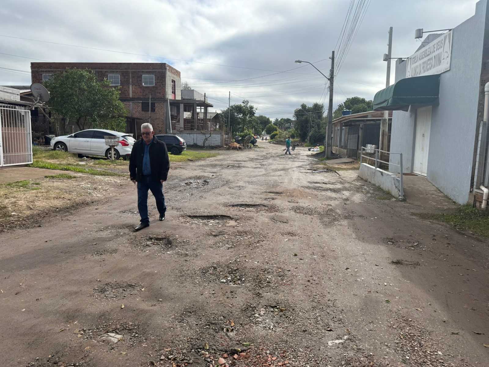 03/07/2025 - Vereador Nor Boeno visita rua Carmem Miranda em Canudos
