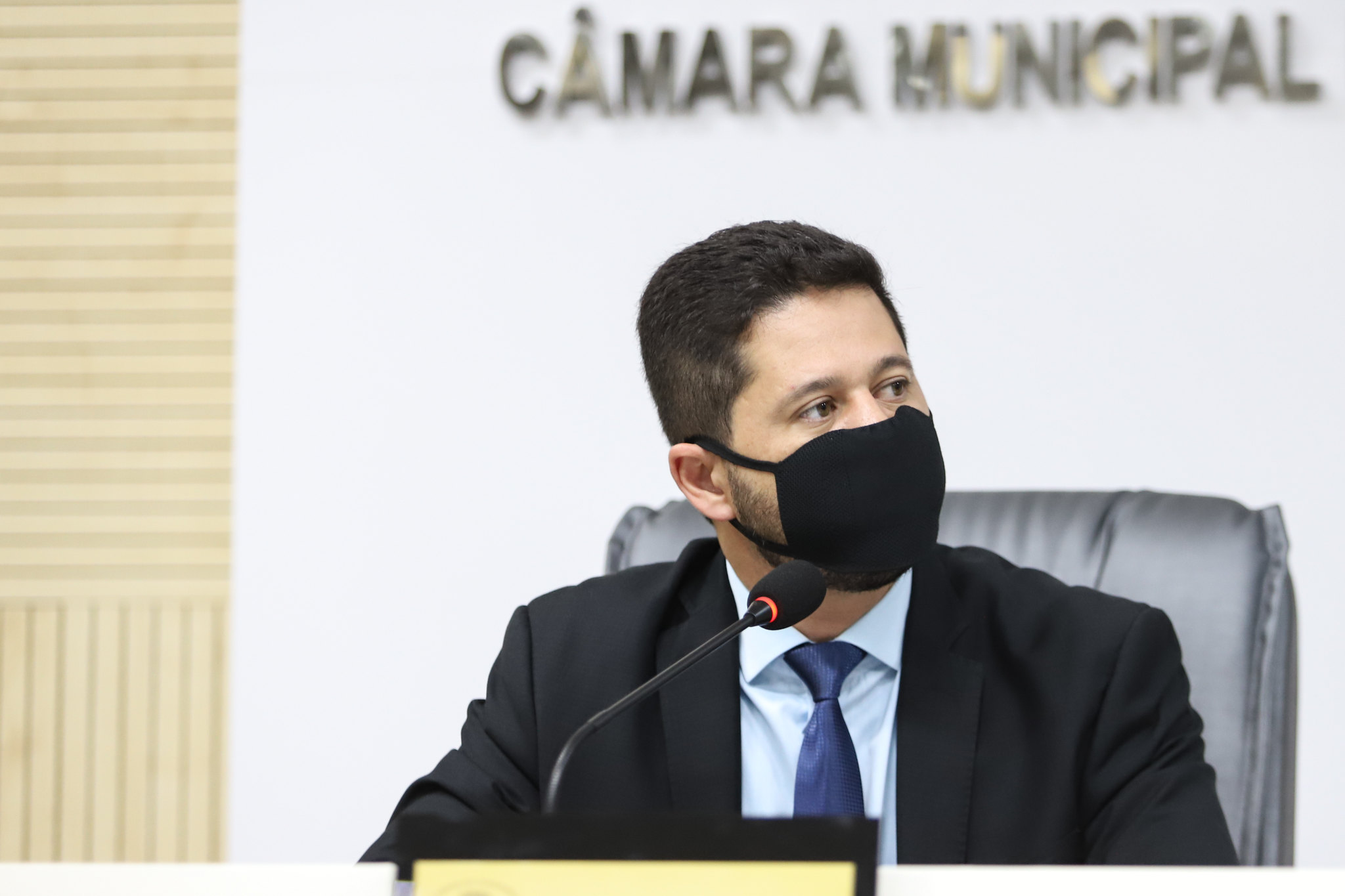 04/03/2021 - Presidente Raizer propõe projeto sobre o fornecimento de absorventes higiênicos para estudantes de baixa renda da rede municipal