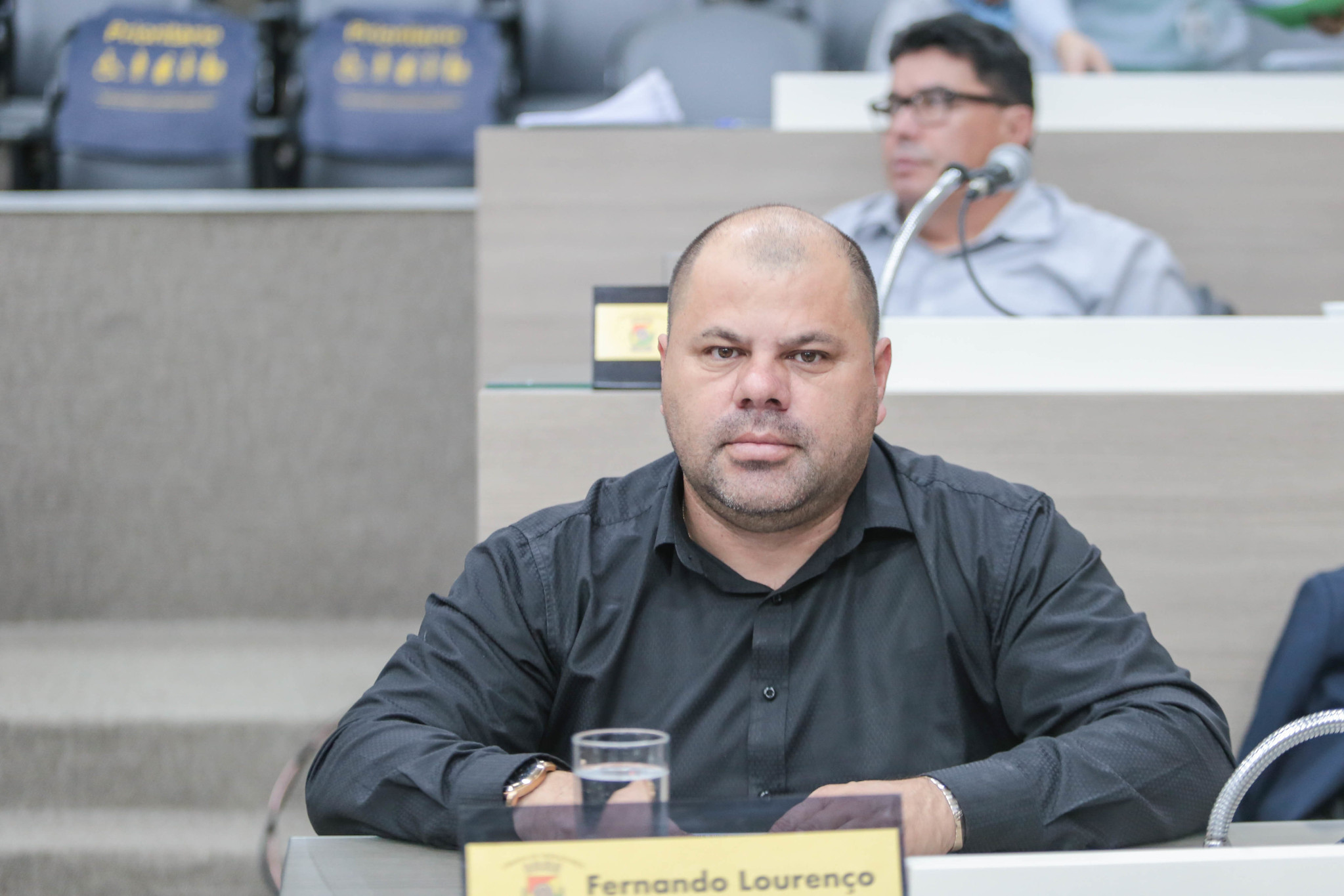 04/07/2019 - Fernando Lourenço solicita conserto de infiltração na rua Bartolomeu de Gusmão