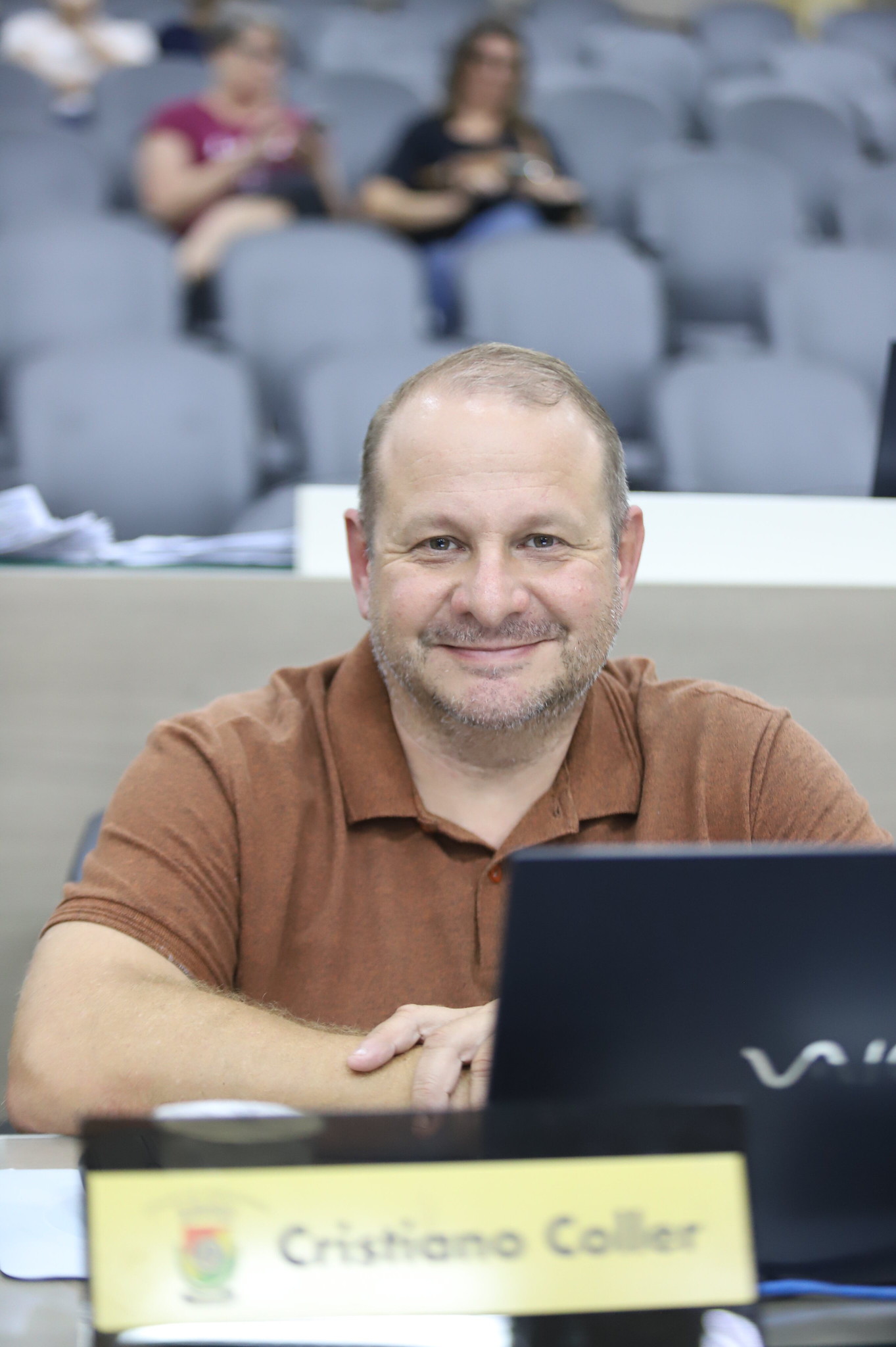 05/03/2024 - Prefeita sanciona projeto de Cristiano Coller que desobriga a contratação de médico em estabelecimentos de educação física