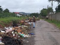 06/07/2020 - Vereador Nor Boeno requer recolhimento de galhos e entulhos nas margens do Arroio Pampa