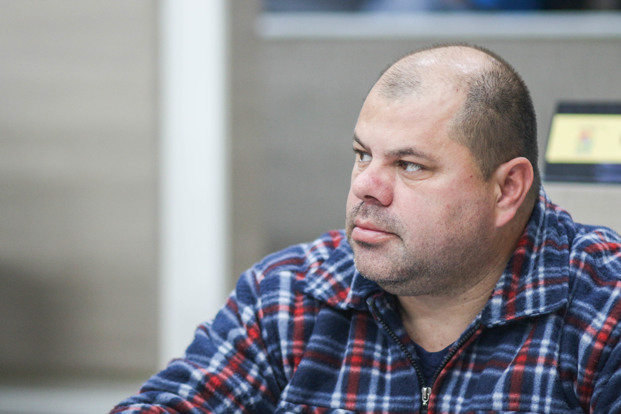 06/08/2019 - Fernando Lourenço solicita recolhimento de galhos na rua Tristão de Alencar