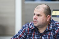 06/08/2019 - Fernando Lourenço solicita recolhimento de galhos na rua Tristão de Alencar