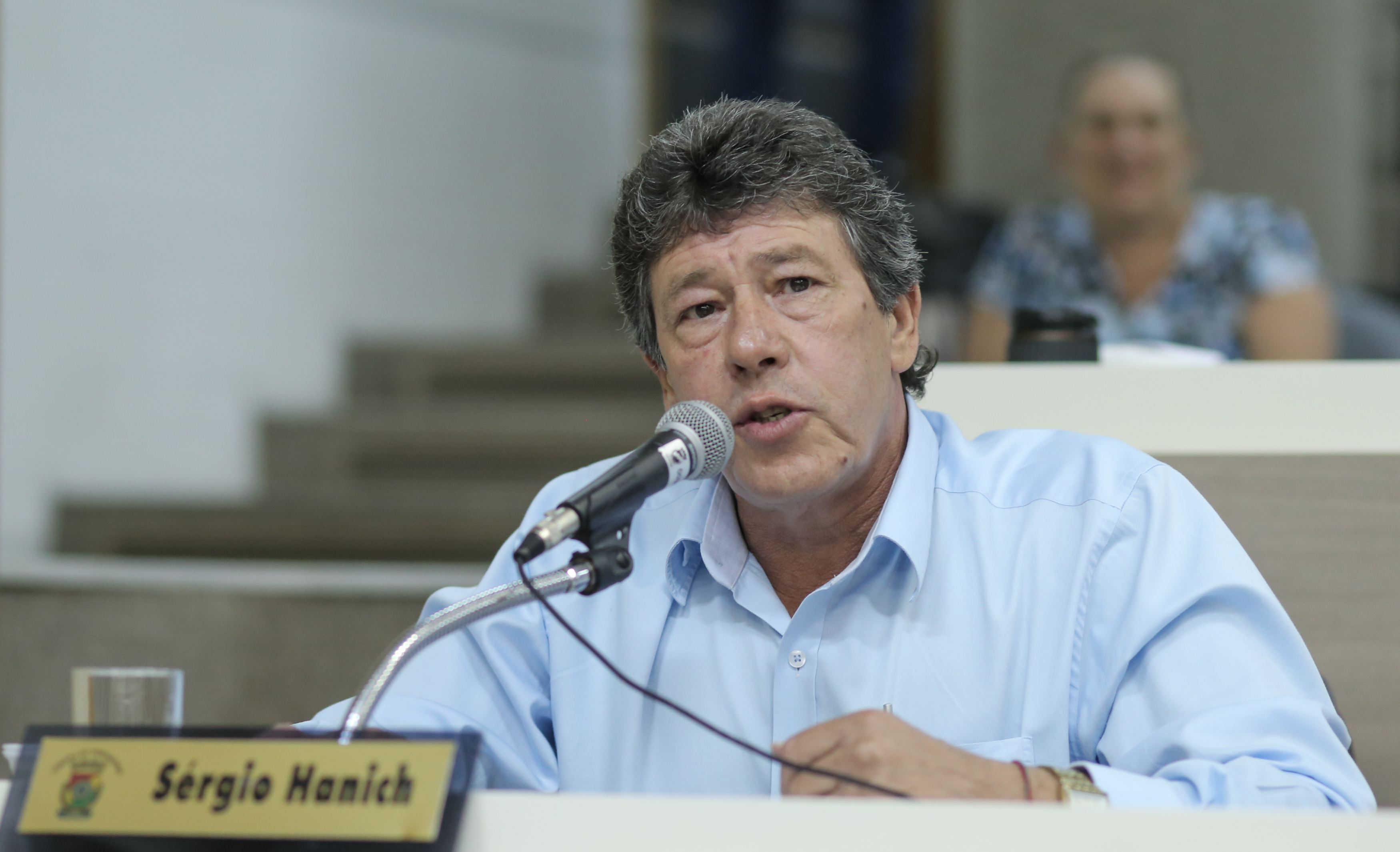 08/02/2018 - Serjão encaminha 15 pedidos de providências na quarta-feira