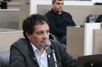 08/10/2019 - Inspetor Luz solicita colocação de banco em parada de ônibus na rua Doutor Karl Wilhelm Schinke