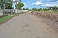 08/10/2019 - Vereador Nor Boeno requer patrolamento e colocação de brita na avenida Alcântara