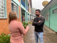 09/06/2022 - Vereador Raizer fiscaliza estoque de absorventes de escolas municipais