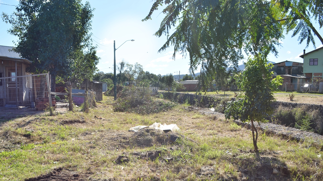 09/07/2019 - Nor Boeno solicita novo ponto de iluminação pública na avenida Alcântara