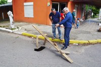 09/10/2019 - Vereador Nor Boeno requer conserto de infiltração em via no bairro Canudos