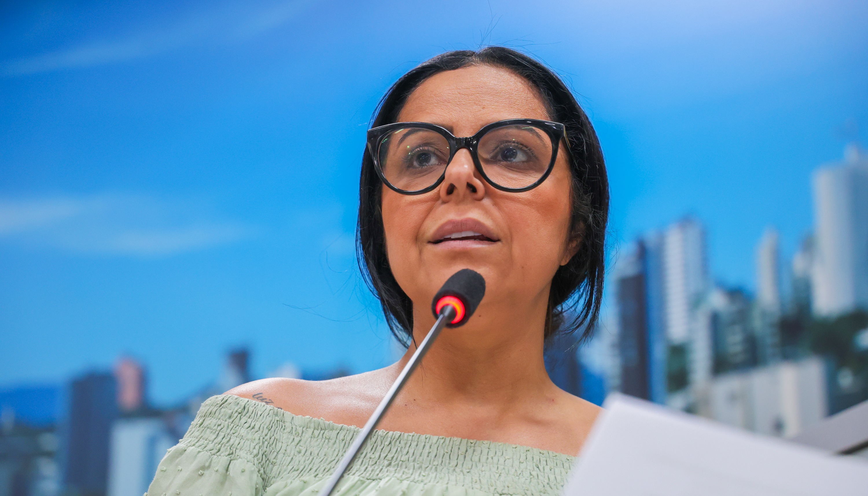 09/12/2025 - Vereadora Deza Guerreiro destina 80% de suas emendas à causa animal de Novo Hamburgo