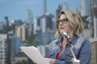 10/04/2019 - Patricia Beck faz indicação para que sejam implantadas rotatórias verdes em Novo Hamburgo