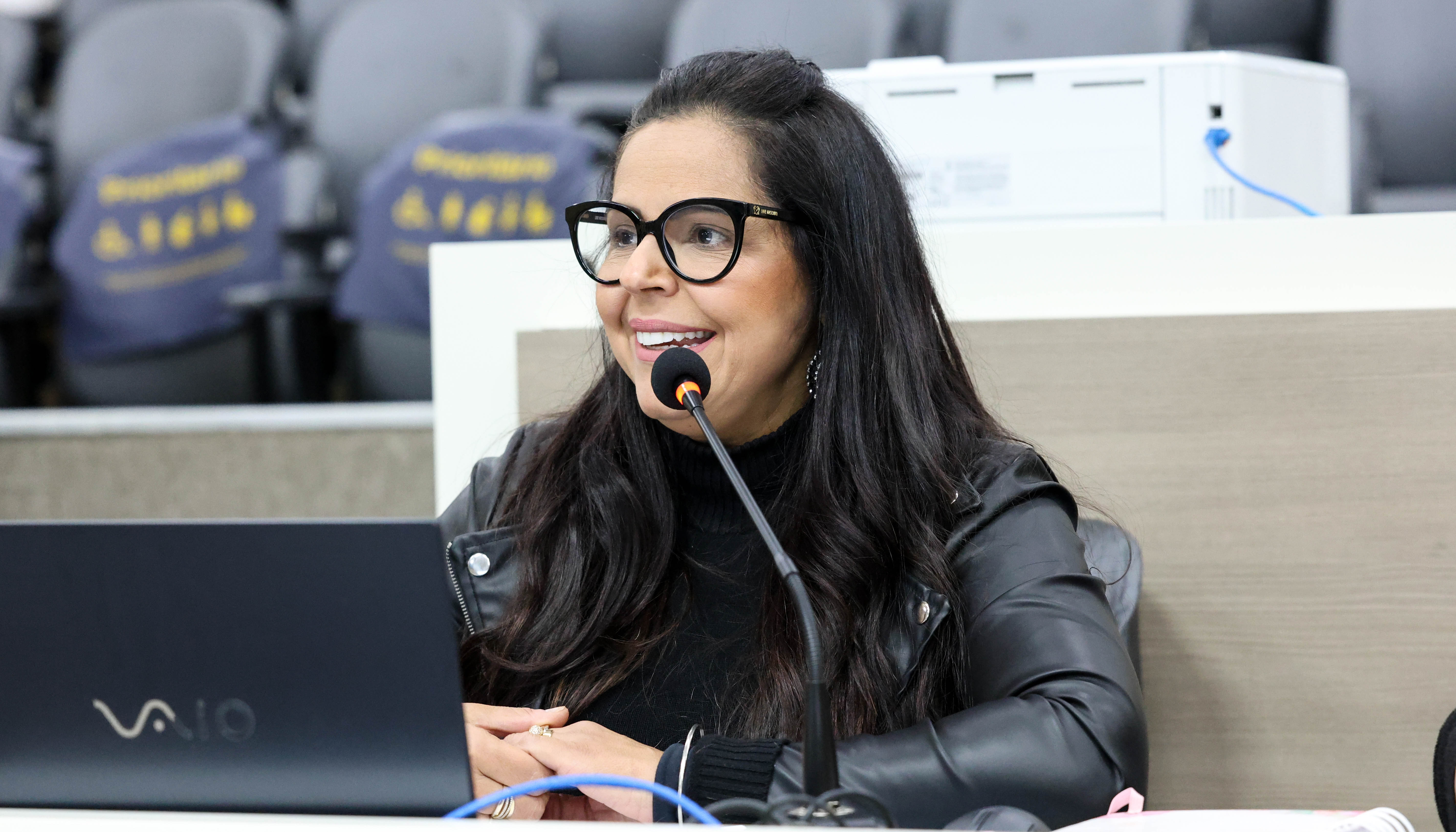 10/06/2025 - Vereadora Deza Guerreiro propõe cadastro municipal de indivíduos punidos por maus-tratos a animais