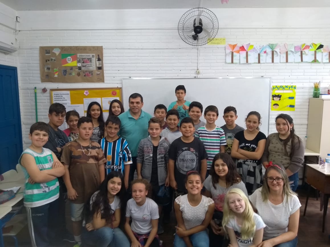 10/10/2018 - Vereador Vladi Lourenço palestra na Escola Estadual Leopoldo Petry