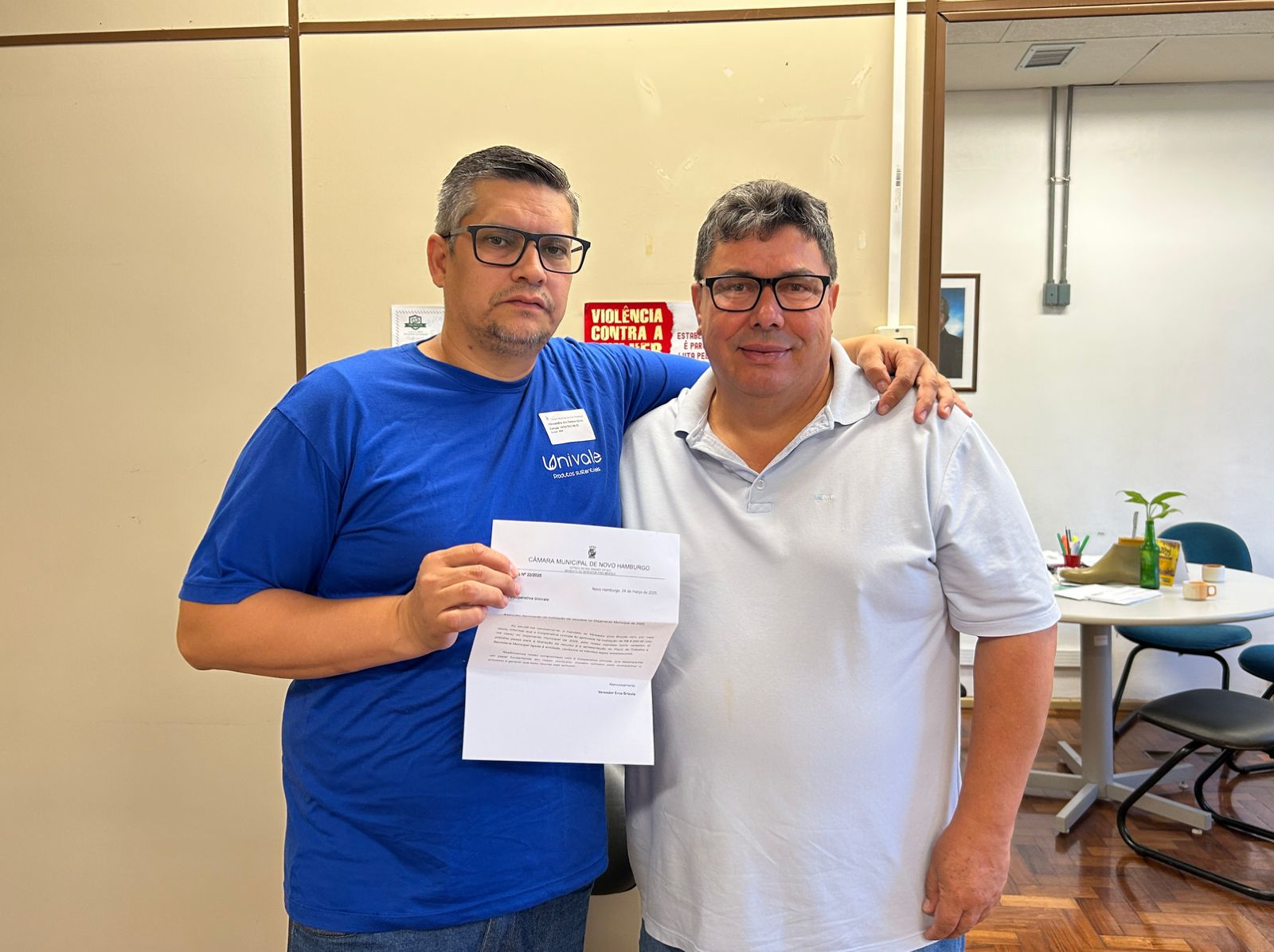 11/04/2025 - Vereador Brizola destina R$ 15 mil para cooperativas de reciclagem em Novo Hamburgo