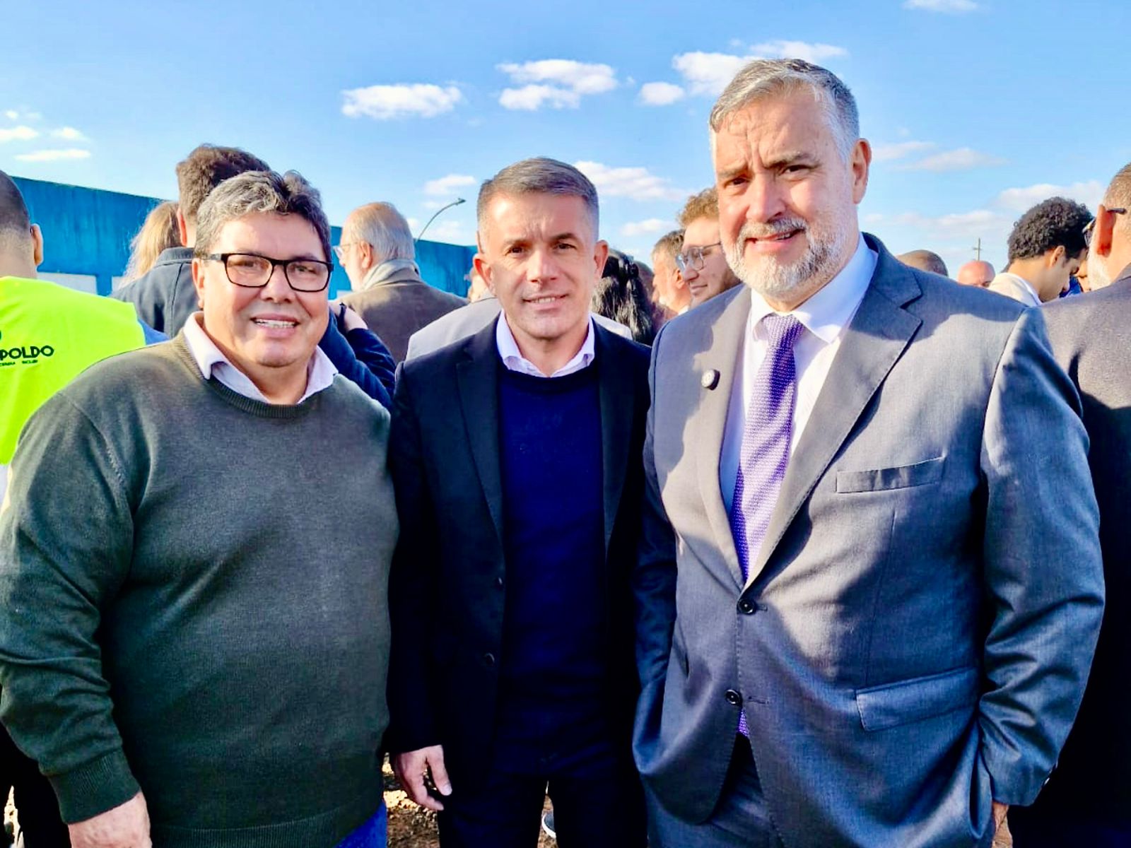 11/06/2025 - Vereador Brizola acompanha comitiva do Ministro Rui Costa em visita às obras de prevenção às enchentes