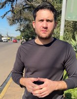 11/7/2025 - Vereador Eliton Ávila solicita limpeza de boca de lobo na Praça Fernando Ferrari 