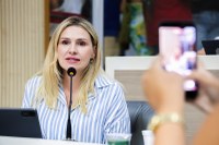 12/02/2026 - Projeto de Daia Hanich que reduz burocracia para micro e pequenas empresas é aprovado em segunda votação