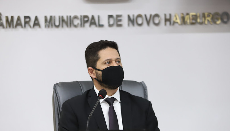 12/03/2021 - Presidente Raizer indica estudo para resolução de pontos de alagamentos na Santo Afonso