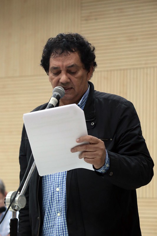 12/12/2019 - Vereador Inspetor Luz solicita conserto de tampa de boca de lobo nas ruas Santos e Ibirubá