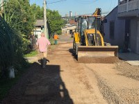 13/02/2026 - Vereador Nor Boeno acompanha obras na rua Bertholdo Dieter em Canudos