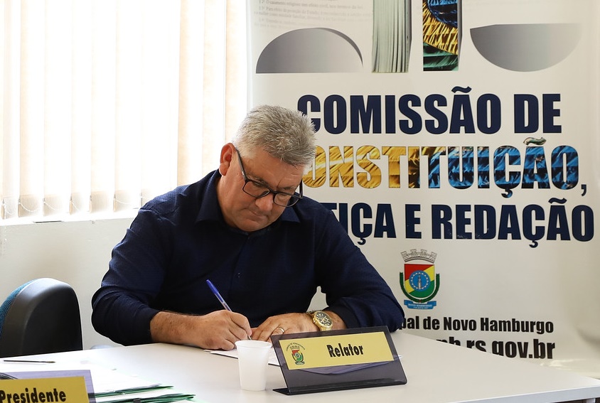 13/05/2020 - Nor Boeno comemora emenda buscada pelo deputado federal Maurício Dziedricki para saúde de Novo Hamburgo