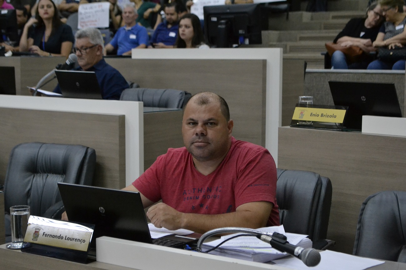 13/12/2019 - Fernando Lourenço solicita recolhimento de resíduos no bairro Canudos