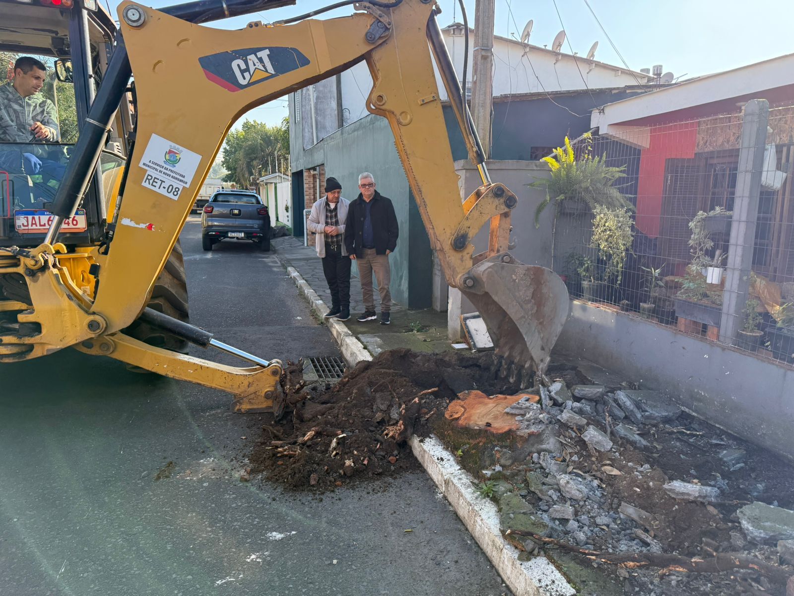 15/08/2025 - Vereador Nor Boeno articula e resolve reivindicação de moradores da rua Marquesa de Santos