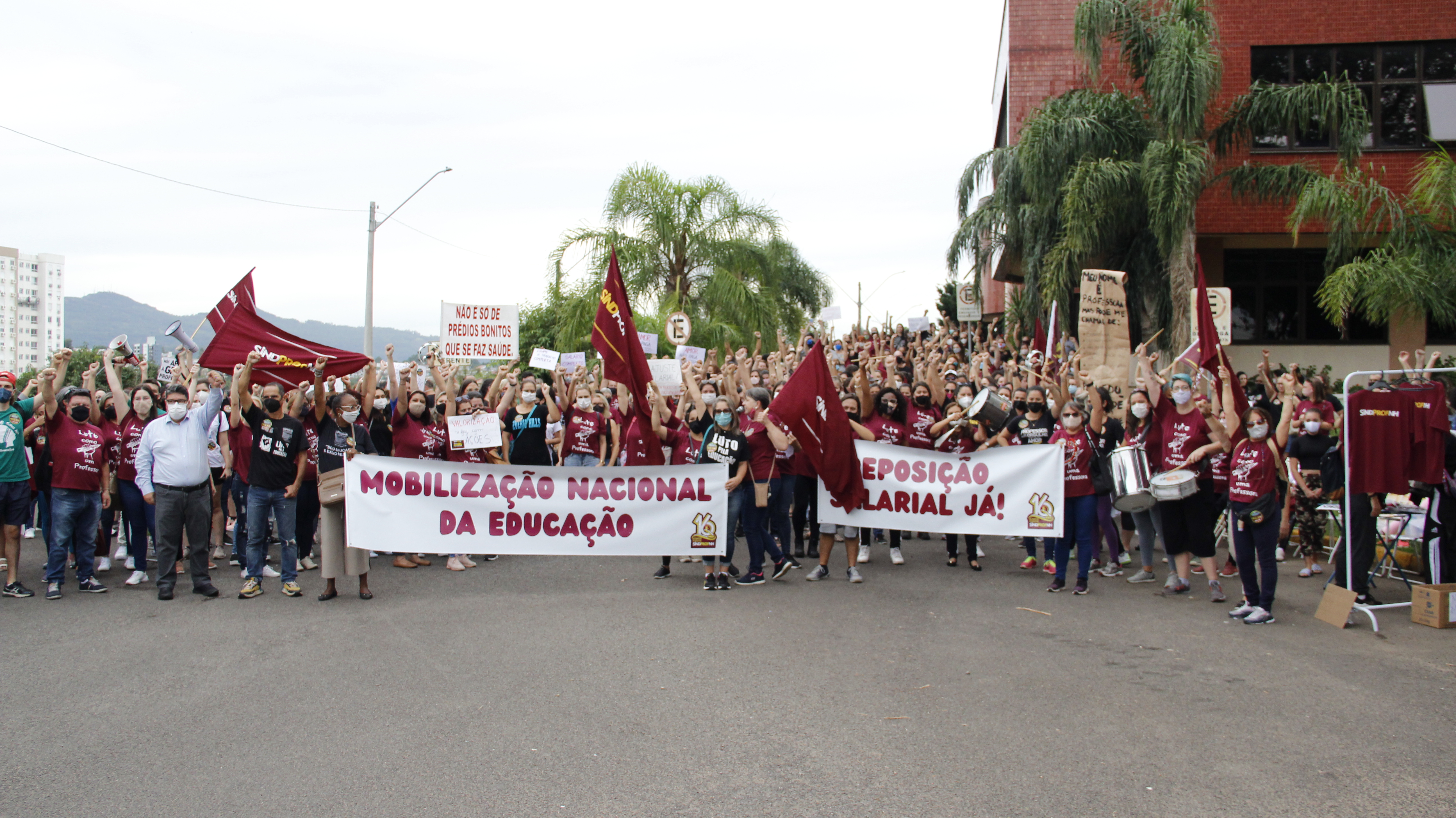 16/03/2022 - Vereador Brizola participa da Mobilização Nacional da Educação