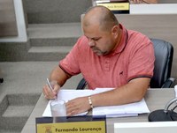 16/04/2018 - Fernando Lourenço solicita serviço de capina e roçada em rua do bairro Primavera