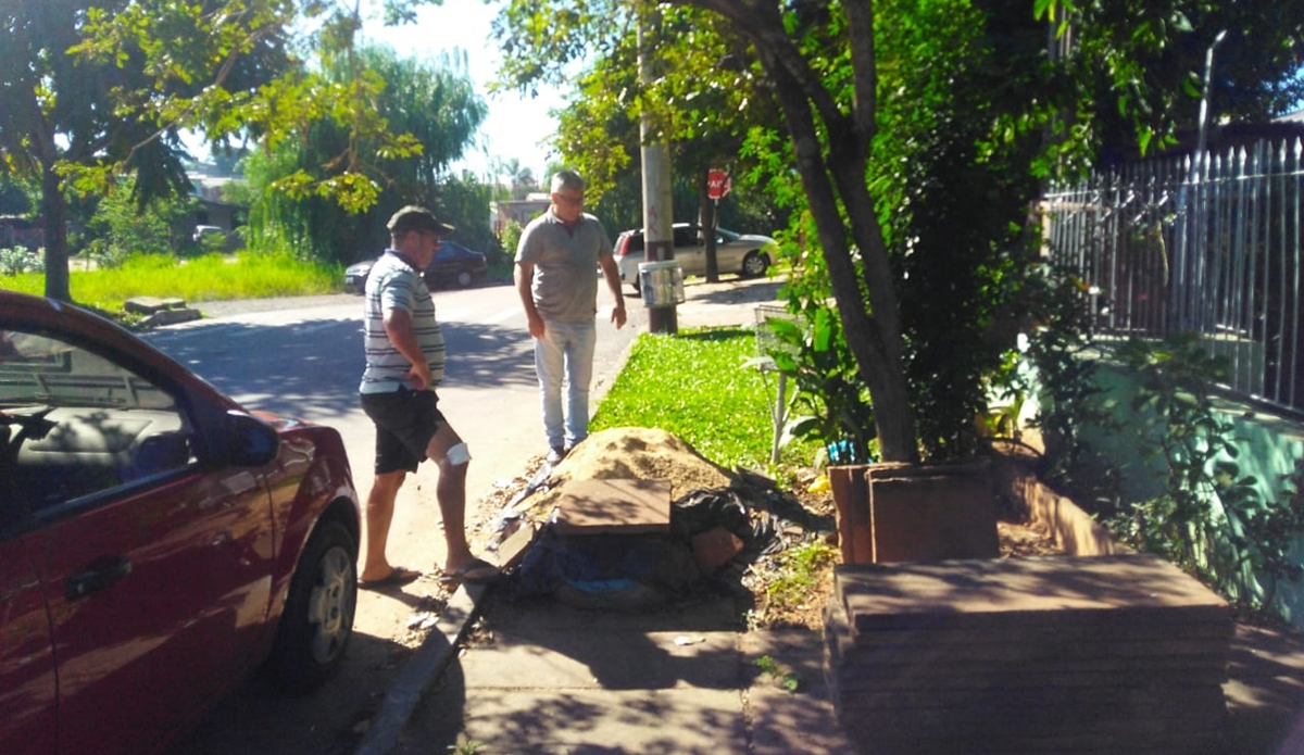 16/04/2019 – Vereador Nor Boeno encaminha pedidos de conserto de infiltração, limpeza e hidrojateamento de boca de lobo