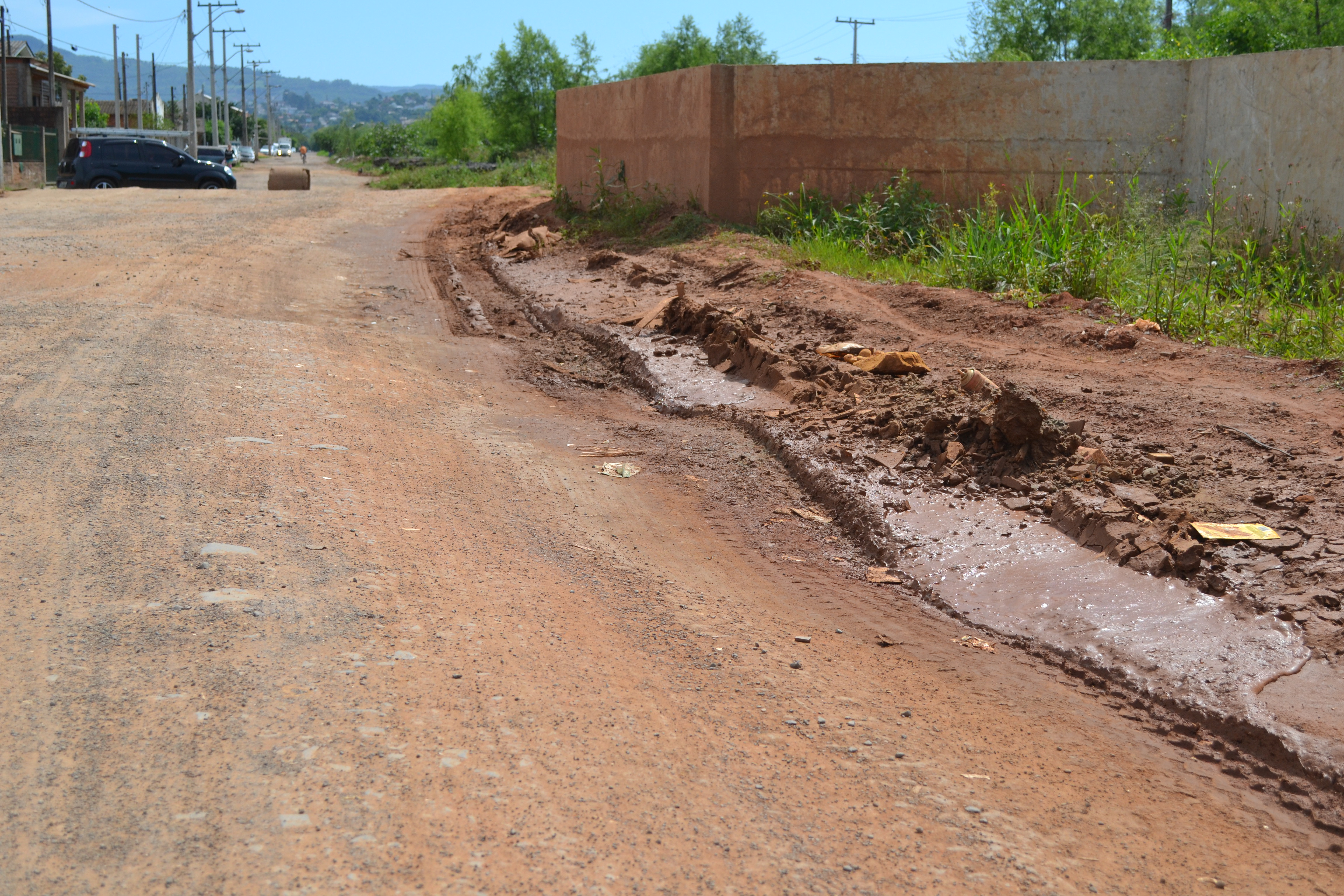 16/10/2017 - Gabinete: Vereador Nor Boeno solicita melhorias em trecho da Avenida Alcântara